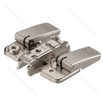 Krížová montážna platnička 3 mm INSERTA 174H7130I / Blum Krížová montážna platnička 3 mm INSERTA 174H7130I / Blum