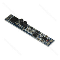 Bezdotykový LED vypinač so stmievač. do led.profilu medzi led pás a transf.12V-24V/ 8A/96-192W