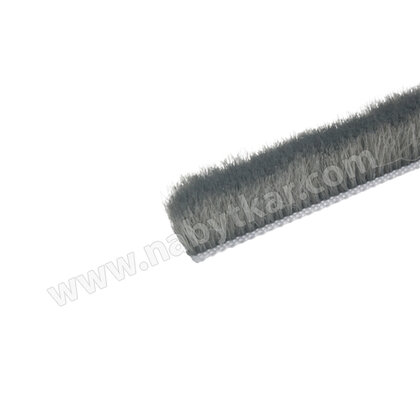 Štetina 12x6,7mm (1bal=100m), vymedzovacia, s lepidlom