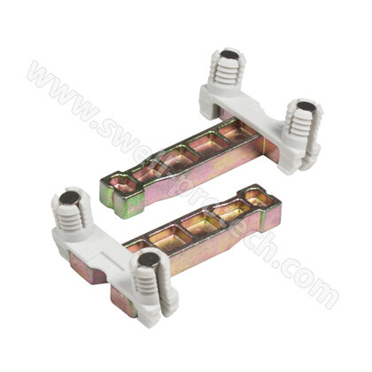 EVO - uchytenie predného čela s hmoždinkami