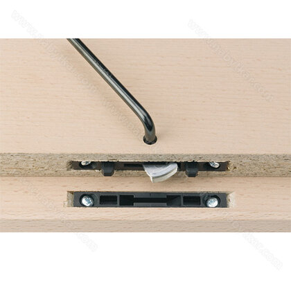Spojovacia lamela  CLAMEX S-18, 66x29x8mm (1kpl:dve casti :samec- samica ) Spojovacia lamela  CLAMEX S-18, 66x29x8mm (1kpl:dve casti :samec- samica )