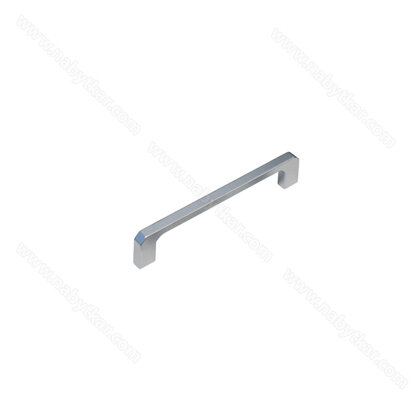 Madlo CAMPANA C-5824 G6 - 128 mm, matný chróm Madlo CAMPANA C-5824 G6 - 128 mm, matný chróm