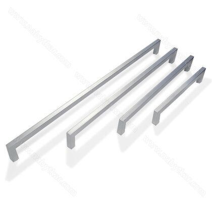 Madlo UN34, chróm / Gamet