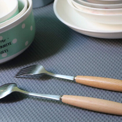 Protišmyk.fólia ,50 x 200 cm, sivá  /Swell  Protišmyk.fólia ,50 x 200 cm, sivá  /Swell