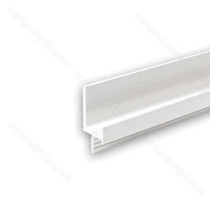 Profil UKW 5, L-2,7 m BIELY LESK Rall 9016 / LC