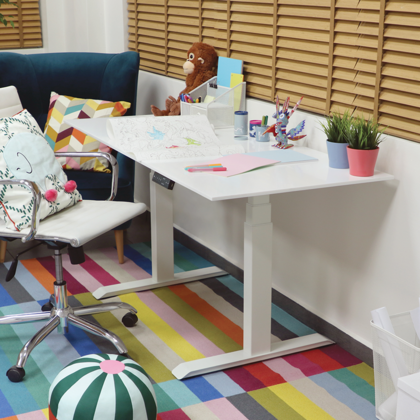 Kancelárska podnož FUTURO elektr. nastavitelná (625mm-1275mm), rovná / Rejs Kancelárska podnož FUTURO elektr. nastavitelná (625mm-1275mm), rovná / Rejs